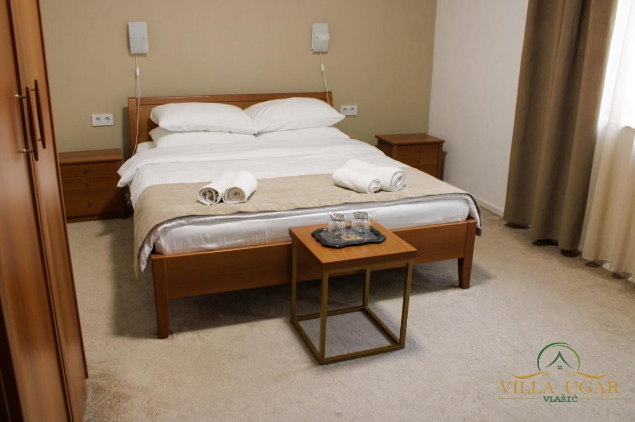 Hotel Villa Ugar ולאסיץ מראה חיצוני תמונה